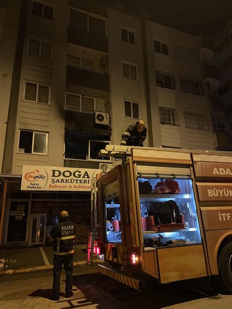 Adana'da tek katlı evde çıkan yangın hasara neden oldu - Son Dakika Haberleri